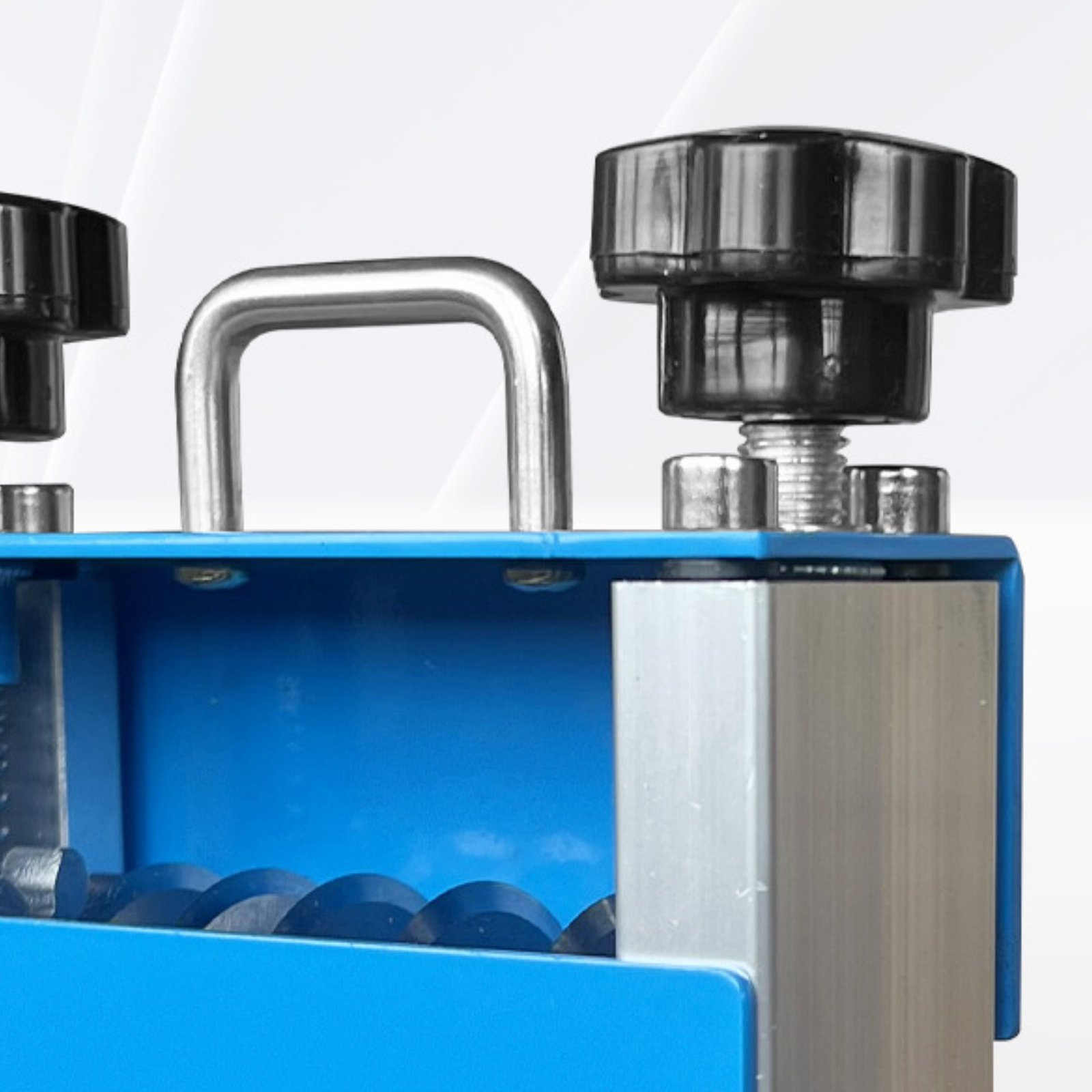 Multi-Hole Cord Peeler Twin-Dr - Tools In The Workshop 评论和价格